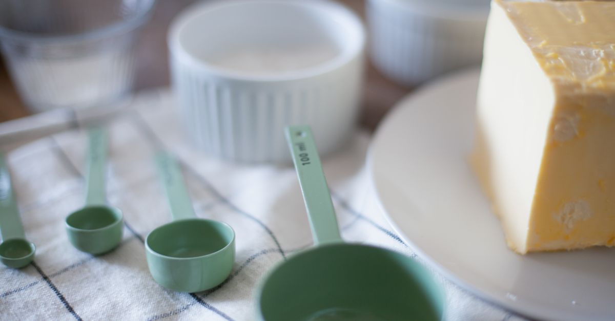 Como medir ingredientes sem balança de cozinha: guia prático com xícaras e colheres